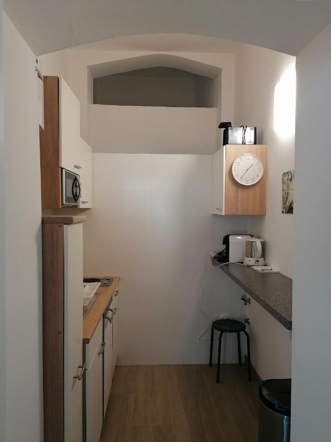 City Apartment Mit Direktzugang Виена Екстериор снимка