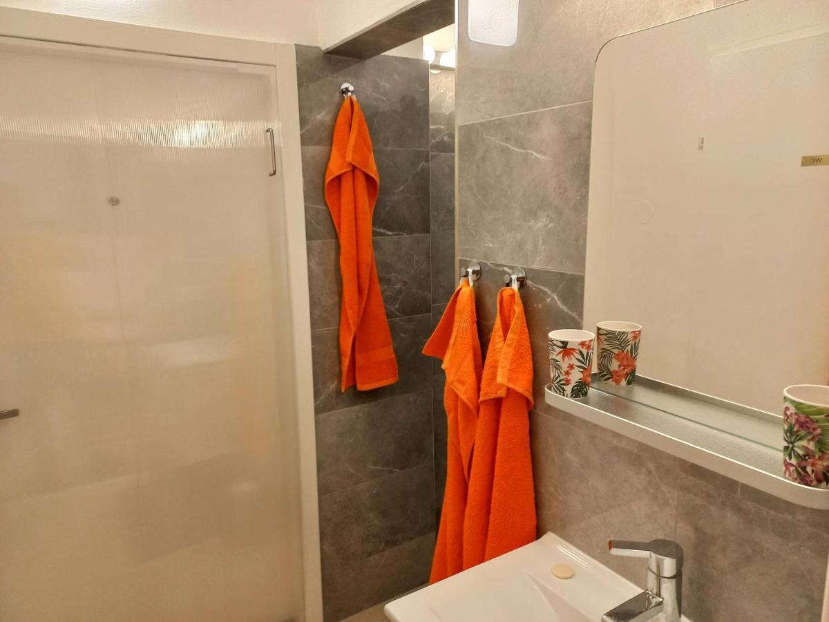 City Apartment Mit Direktzugang Виена Екстериор снимка