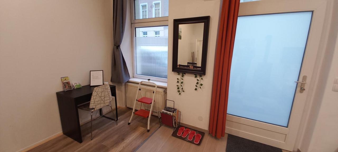 City Apartment Mit Direktzugang Виена Екстериор снимка
