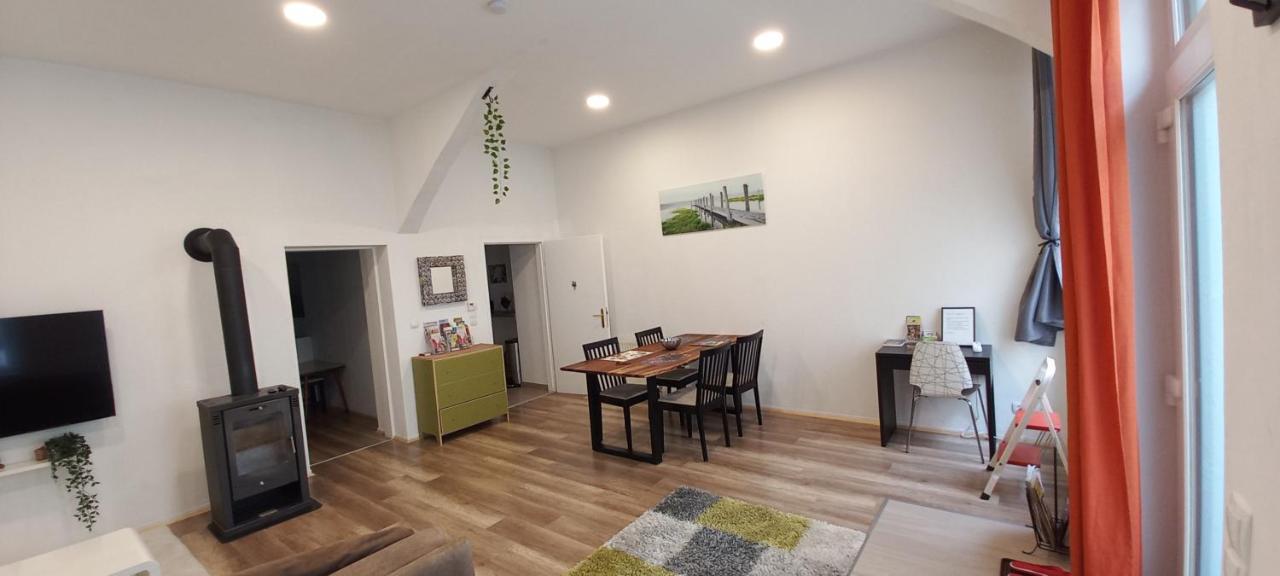 City Apartment Mit Direktzugang Виена Екстериор снимка
